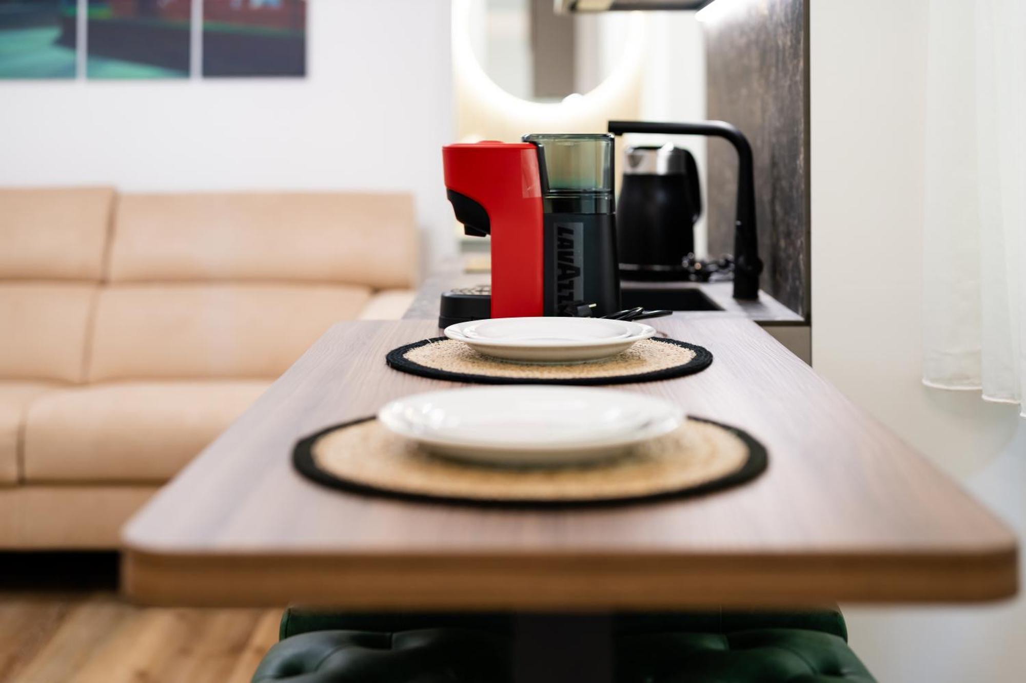 Santa Caterina Suites เวโรนา ภายนอก รูปภาพ